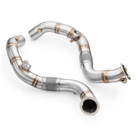 Automobilio išmetimo sistema su downpipe