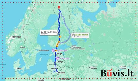 Tematinė nuotrauka, atspindinti kelionę automobiliu per Baltijos šalių gamtą