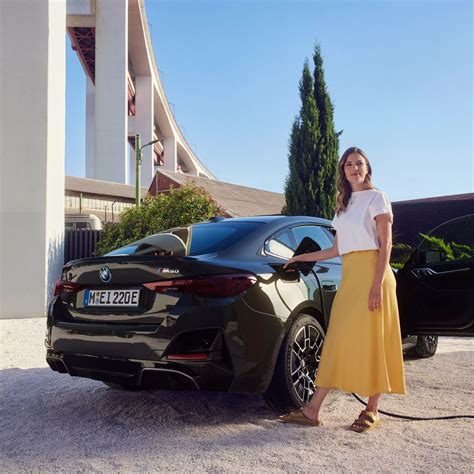 Infografika apie lizingo ir nuomos galimybes BMW automobiliams