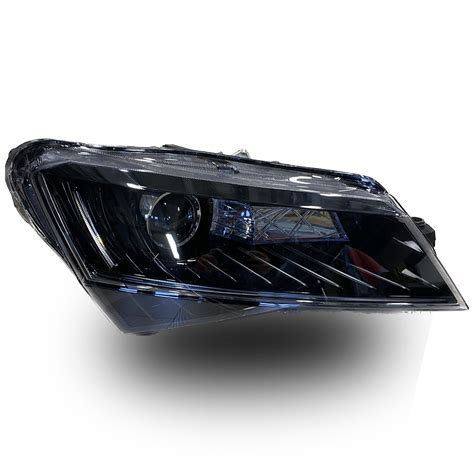 Skoda Superb Bi-Xenon žibinto nuotrauka