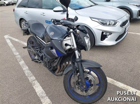 Motociklas Yamaha XJ6