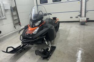 Sniego motociklas „Lynx Commander 900“