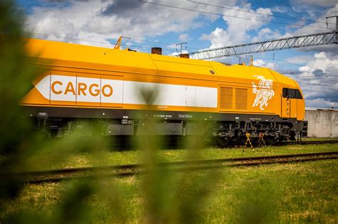 Teminis geležinkelio transporto ir krovinių vežimo nuotrauka