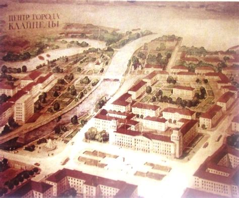 Istorinės Utenos nuotraukos, atspindinčios miesto architektūrą ir kasdienybę XX a. pirmoje pusėje