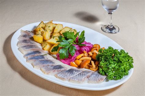 Patiekalai iš „Stebuklų“ restorano