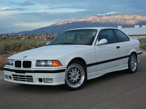 BMW E36 325i generatoriaus schema