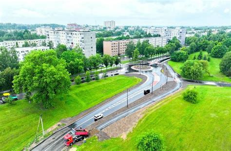Teminė nuotrauka su Palangos aplinkkeliu ir naujai įrengta žiedine sankryža