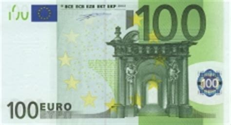 Banknotai - rubliai, eurai ir doleriai