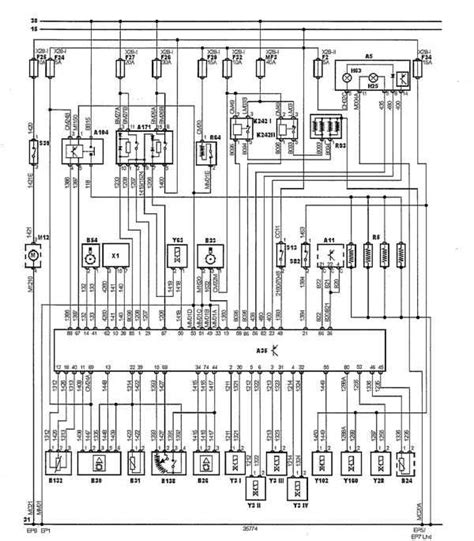 Schema, iliustruojanti Peugeot 2.2 HDI ir 2.0 HDI (8V) variklių dalių skirtumus ir suderinamumą.