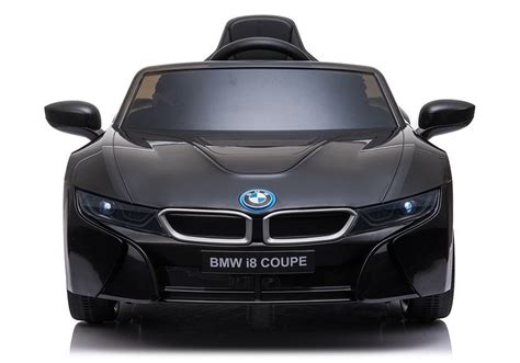BMW i8 elektromobilis