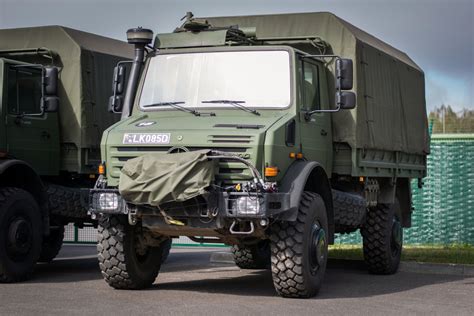 Lietuvos kariuomenės Unimog sunkvežimis