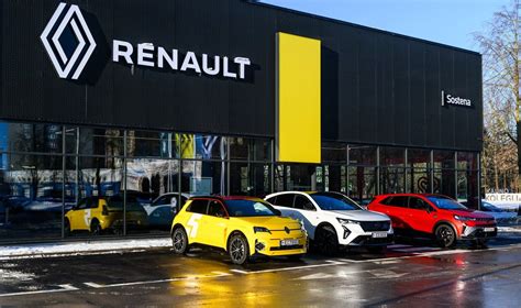 Reklama su Renault ir Dacia automobiliais autoserviso fone