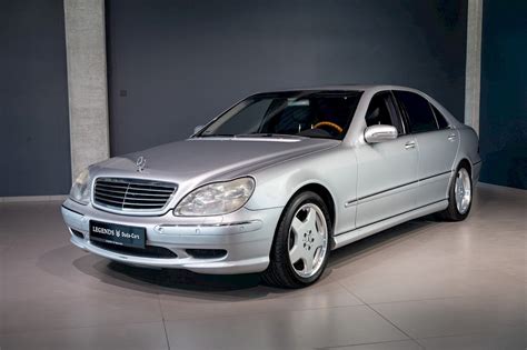Teminė Mercedes-Benz S-Class W220 nuotrauka