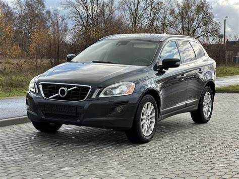 Volvo XC60 kuro sąnaudos palyginimas: dyzeliai, benzininiai, hibridai