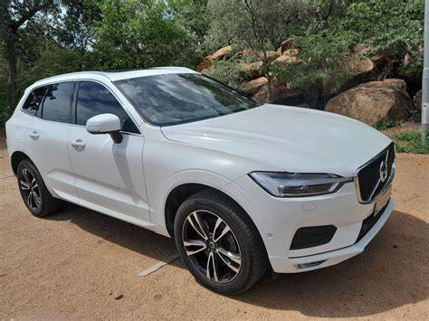 XC60-modeliai: D5, T6, hibridinės versijos vairovė