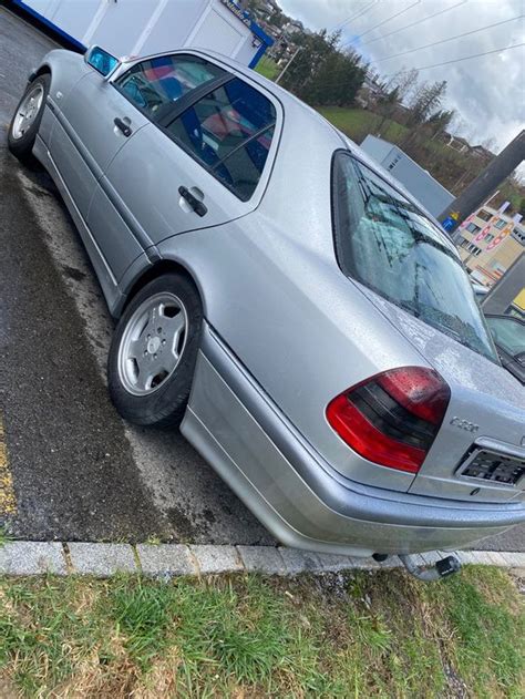 Mercedes-Benz C220 CDI (W202) priekinio stiklo valytuvas