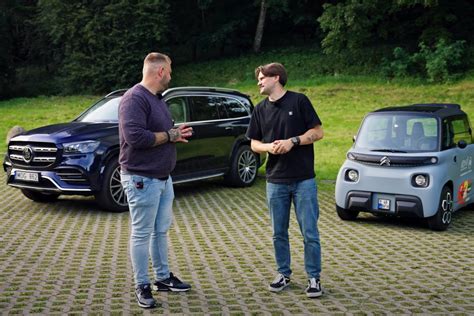 Teminis automobilio testavimo nuotrauka su Paul de Miko ir Laurynu Boguševičiumi
