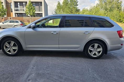 Škoda Octavia 1.6 TDI variklio skyriaus nuotrauka