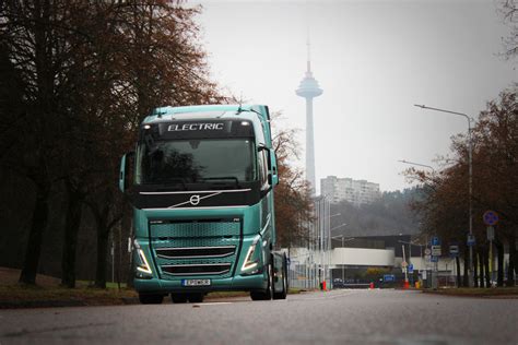 Tematinė nuotrauka su „Volvo FE“ sunkvežimiu