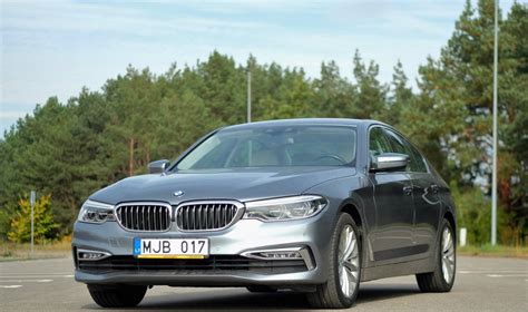 BMW 5 serijos E39 modelių gamos apžvalga