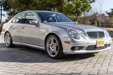 Mercedes-Benz E320 CDI (W211) variklio skyrius