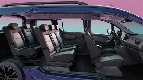Renault Espace salonas su užuolaidėlėmis nuo saulės