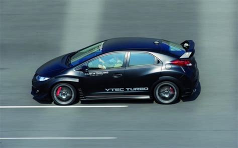 Teminis automobilio su turbo varikliu nuotrauka