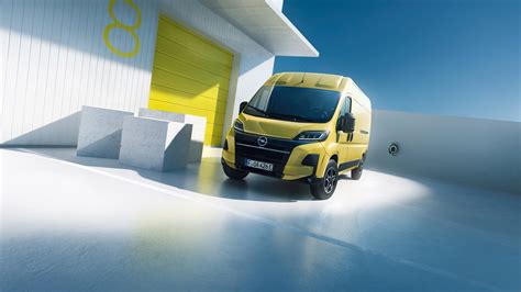 Teminė nuotrauka su Opel Movano