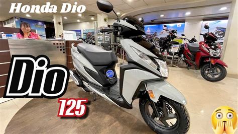 Tematinė Honda Dio nuotrauka, atspindinti jo kompaktiškumą ir manevringumą mieste