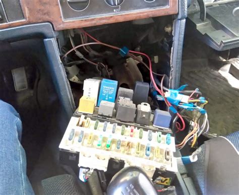 Volvo 940 ratų išmatavimų schema su P.C.D., ET ir centrinės skylės paaiškinimais