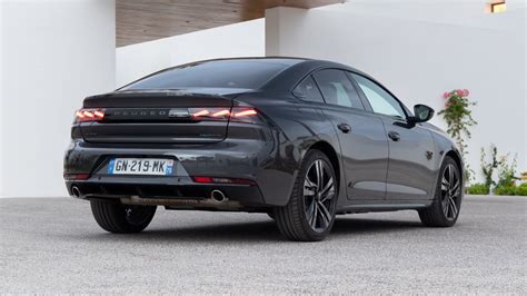 Peugeot 508 GT automobilio išorės dizainas, sportiškos linijos