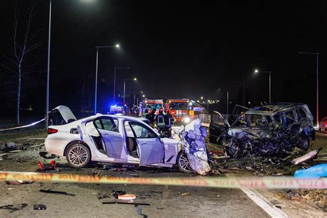 Avarija su ekskavatoriumi kelyje