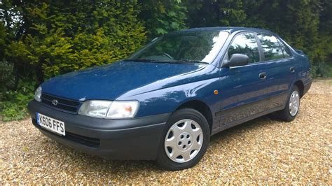 Šeštosios kartos Toyota Carina