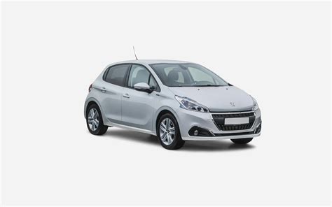 Peugeot 208 pirmoji karta eksterjeras ir interjeras