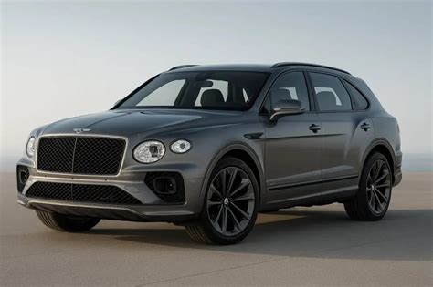 Būsimo „Bentley“ elektrinio SUV vizualizacija