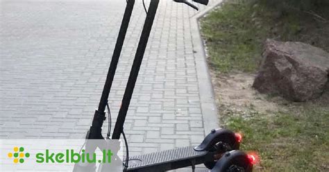Įvairių elektrinių dviračių ir paspirtukų rikiuotė
