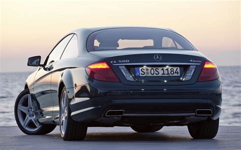 Mercedes-Benz CL 2011 modelio priekinės dalies dizaino elementai