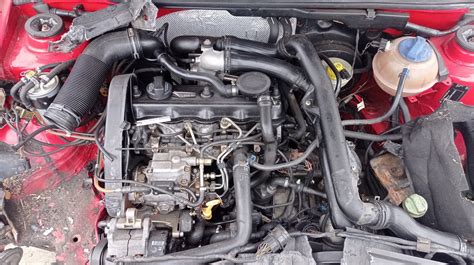 VW Golf III 1.9 TDI variklio skyriaus schema