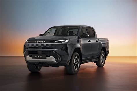 Tematinė nuotrauka: naujasis Toyota Hilux
