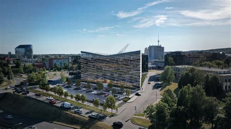 Škoda automobilių salonas Geležinio Vilko g.
