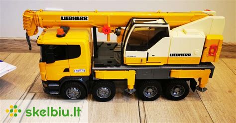 Bruder Scania sunkvežimio teleskopinis kranas ir atidaromos kabinos durys