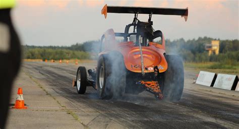 Profesionalus Drag lenktynių automobilis