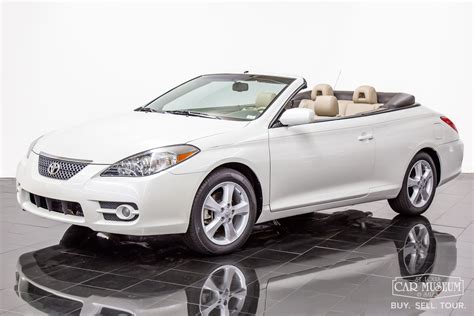 Toyota Solara salono interjeras