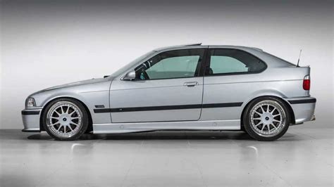 BMW E36 Compact su sportine pakaba
