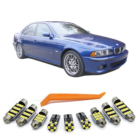 BMW 5 serijos E39 modelio nuotrauka