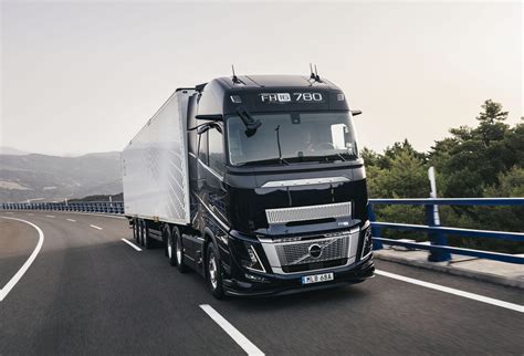 Volvo FH galinio žibinto foto arba schemų vizualizacija