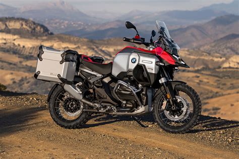 BMW R 1300 GS Adventure techninė schema su pakabos elementais