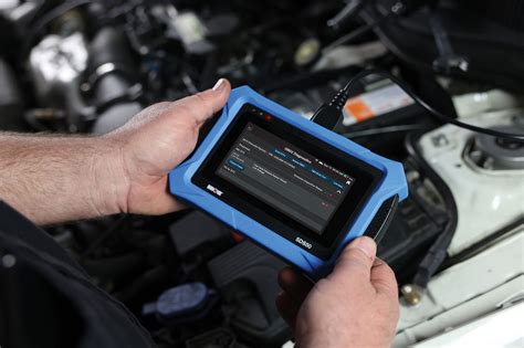 Diagnostic equipment connected to a car engine