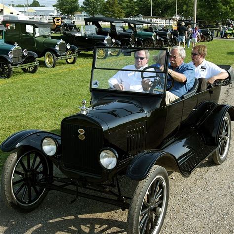 Henry Fordas su Ford Model T
