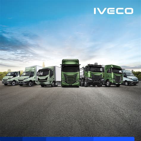 Infografika, vaizduojanti Iveco Daily interjero technologijas ir vairuotojo pagalbos sistemas